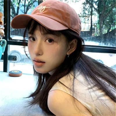 女友的秘密封面
